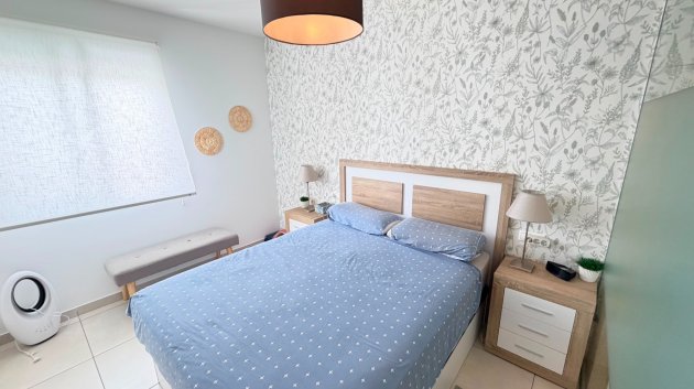 Reventa - Apartamentos -
Torrevieja - Aguas Nuevas