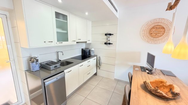 Reventa - Apartamentos -
Torrevieja - Aguas Nuevas