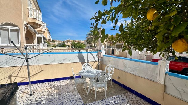 Resale - Townhouse -
Ciudad Quesada - Doña Pepa
