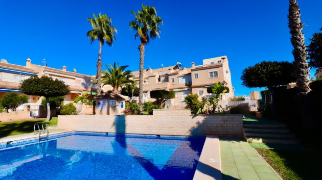 Resale - Townhouse -
Ciudad Quesada - Doña Pepa