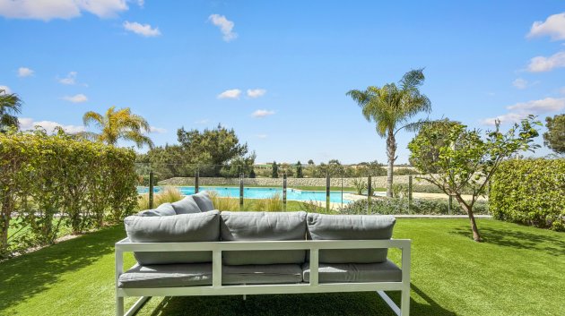 Resale - Apartments -
Pilar de la Horadada - Lo Romero Golf