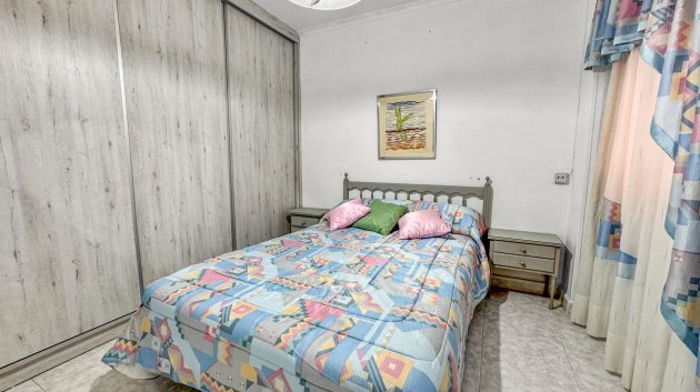 Resale - Apartments -
Torrevieja - Playa de los Locos