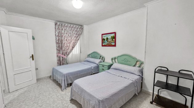 Resale - Apartments -
Torrevieja - Playa de los Locos