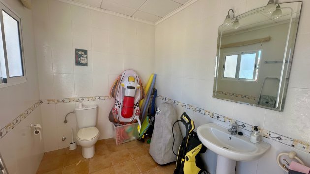 Resale - Villa -
Catral