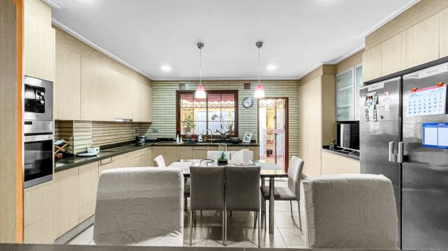 Resale - Townhouse -
Torrevieja - Los Balcones