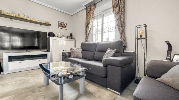 Resale - Villa -
Orihuela Costa - Los Dolses