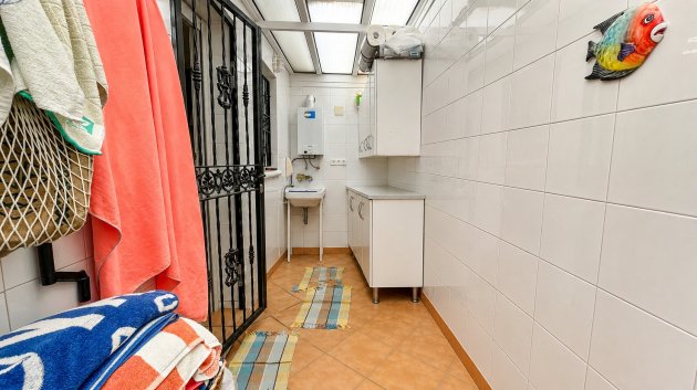 Resale - Villa -
Orihuela Costa - Los Dolses