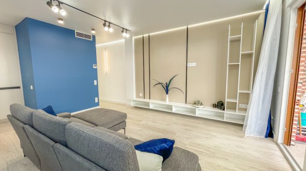 Resale - Apartments -
Torrevieja - Playa Los Naufragos