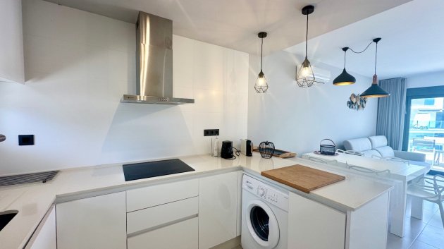 Resale - Apartments -
Guardamar del Segura - El Raso