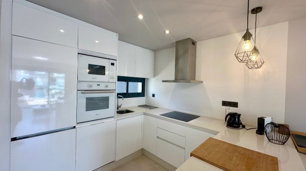 Resale - Apartments -
Guardamar del Segura - El Raso