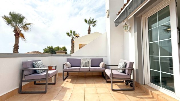 Resale - Villa -
Orihuela Costa - Villamartín