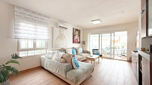 Resale - Villa -
Orihuela Costa - Villamartín