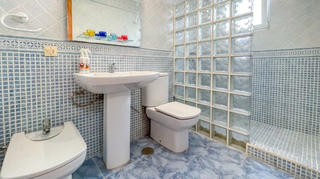 Resale - Townhouse -
Orihuela Costa - Playa Flamenca