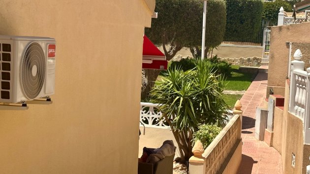 Resale - Townhouse -
Ciudad Quesada - Doña Pepa