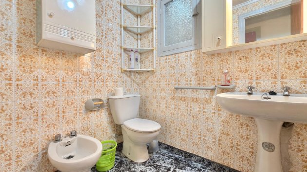Resale - Apartments -
Torrevieja - Playa del Cura