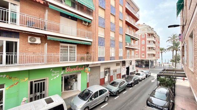 Resale - Apartments -
Torrevieja - Playa del Cura