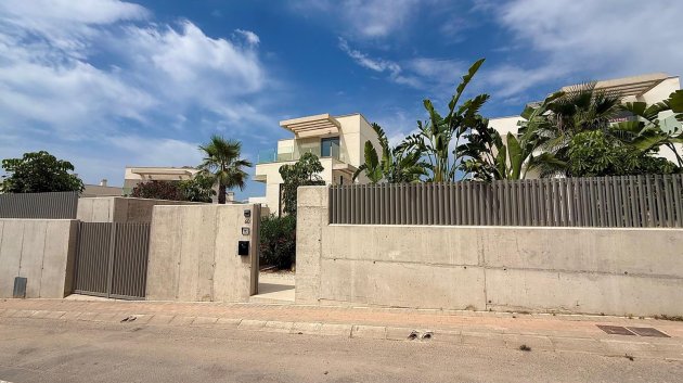 Resale - Villa -
Finestrat - Sierra Cortina