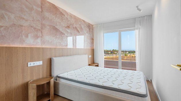 Resale - Apartments -
Torrevieja - Punta Prima