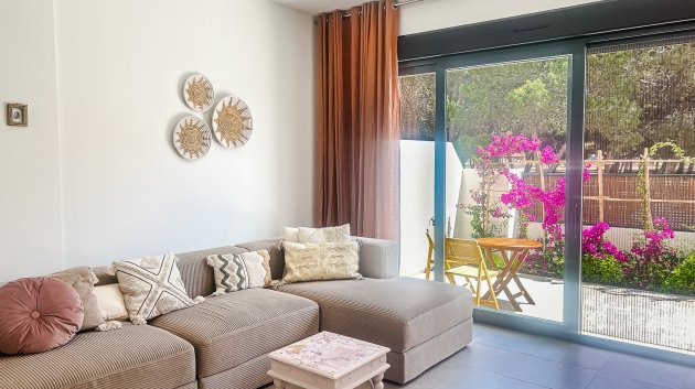 Resale - Apartments -
Santiago de la Ribera - zona san blas