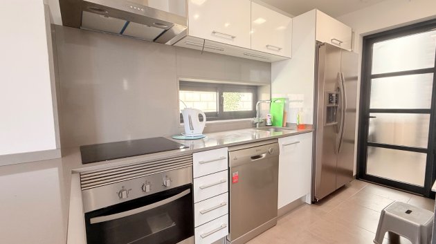 Resale - Villa -
Ciudad Quesada - Pueblo Bravo