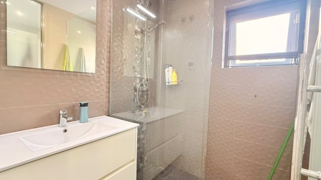 Resale - Villa -
Ciudad Quesada - Pueblo Bravo