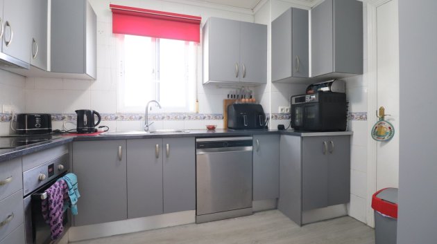Resale - Villa -
Algorfa - Montebello
