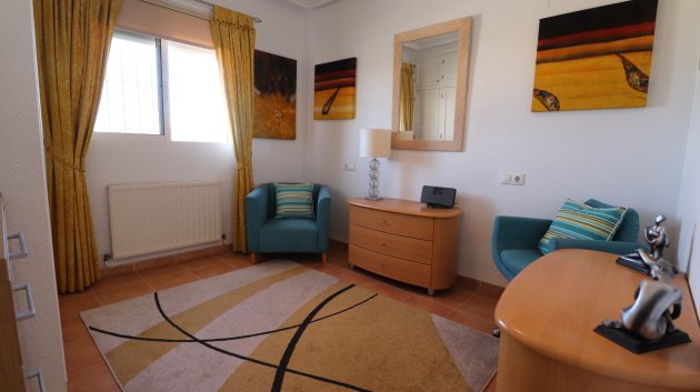 Resale - Villa -
Algorfa - Montebello
