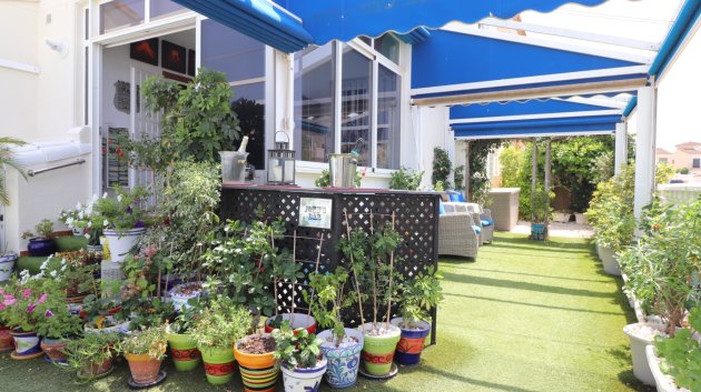 Resale - Villa -
Algorfa - Montebello
