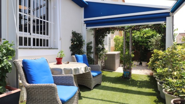 Resale - Villa -
Algorfa - Montebello