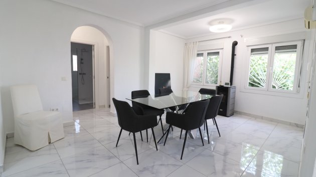 Resale - Villa -
Ciudad Quesada - La Fiesta