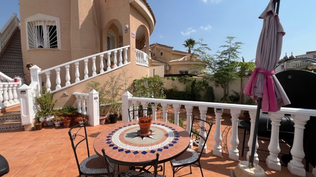 Reventa - Chalets -
Ciudad Quesada