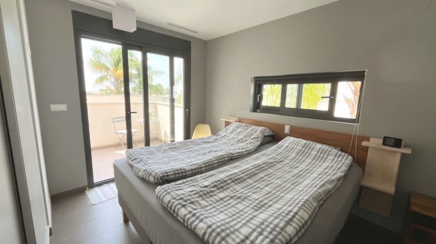 Resale - Villa -
Ciudad Quesada - Pueblo Bravo