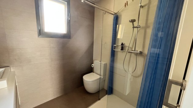 Resale - Villa -
Ciudad Quesada - Pueblo Bravo