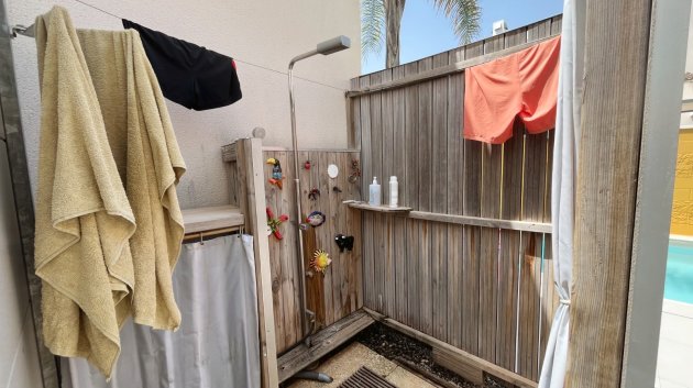 Resale - Villa -
Ciudad Quesada - Pueblo Bravo