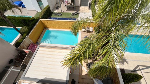 Resale - Villa -
Ciudad Quesada - Pueblo Bravo