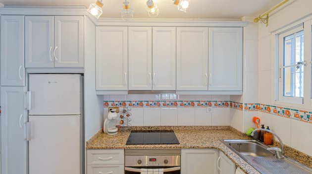 Resale - Villa -
Orihuela Costa - Lomas De Cabo Roig