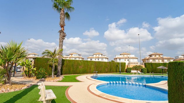 Resale - Villa -
Orihuela Costa - Lomas De Cabo Roig