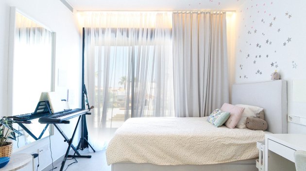 Resale - Villa -
Orihuela Costa - Lomas De Cabo Roig