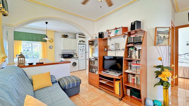 Resale - Apartments -
Orihuela Costa - La Zenia