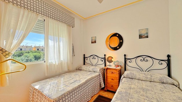 Resale - Apartments -
Orihuela Costa - La Zenia
