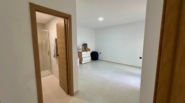 Resale - Villa -
Algorfa - La finca Golf