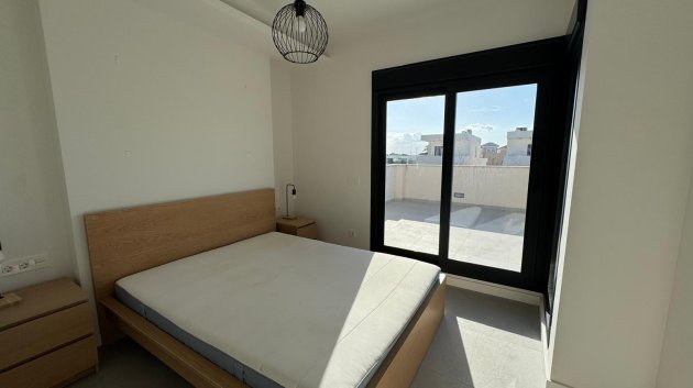 Reventa - Chalets -
San Fulgencio