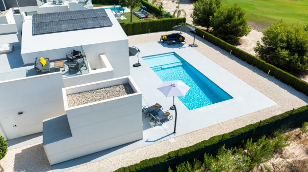 Resale - Villa -
Altaona Golf and Country Village - Altaona Golf - Country Village