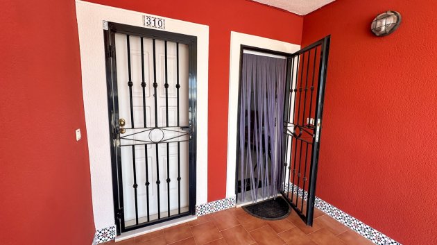 Resale - Townhouse -
Orihuela Costa - Punta Prima