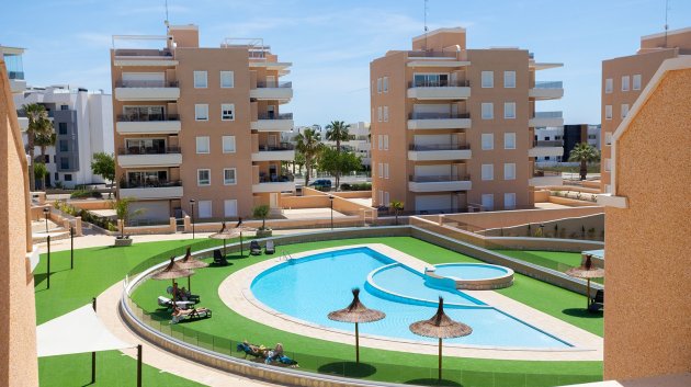 Resale - Apartments -
Guardamar del Segura - El Raso