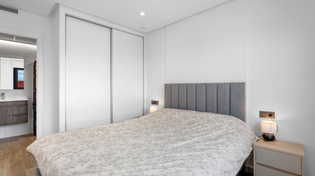 Resale - Apartments -
Orihuela Costa - Costa Blanca South