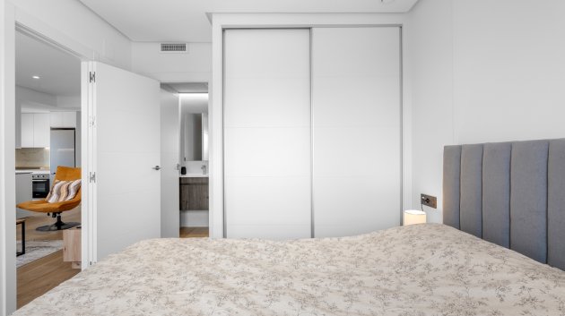 Resale - Apartments -
Orihuela Costa - Costa Blanca South