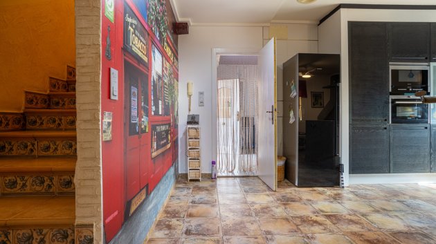 Resale - Villa -
Elche - La Hoya