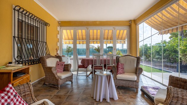 Resale - Villa -
Elche - La Hoya