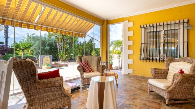 Resale - Villa -
Elche - La Hoya